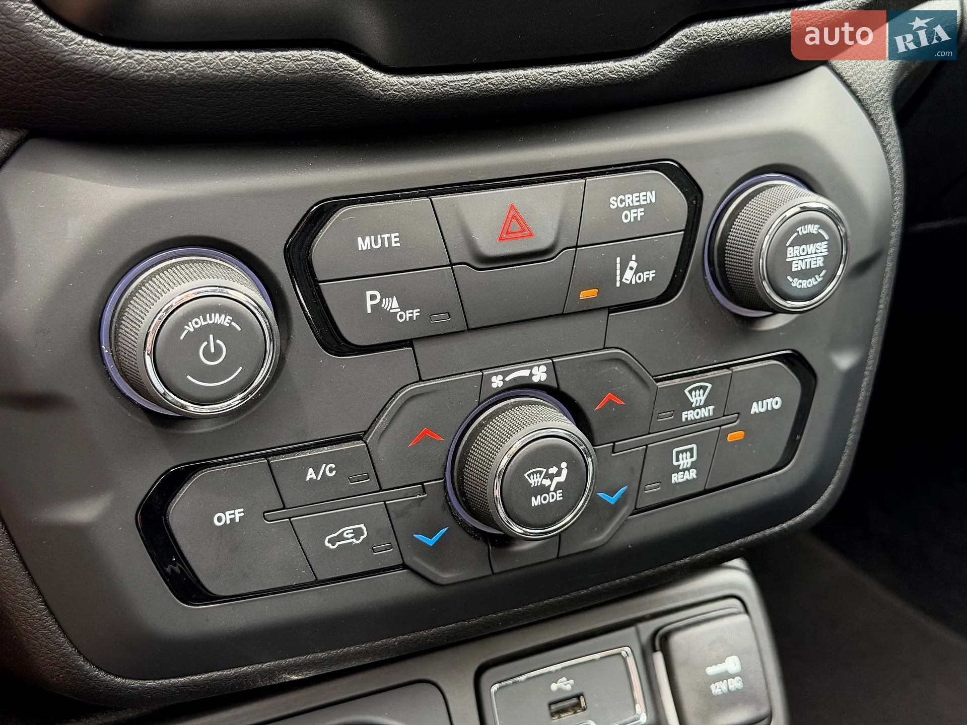 2018 Jeep Renegade - мініатюра 18