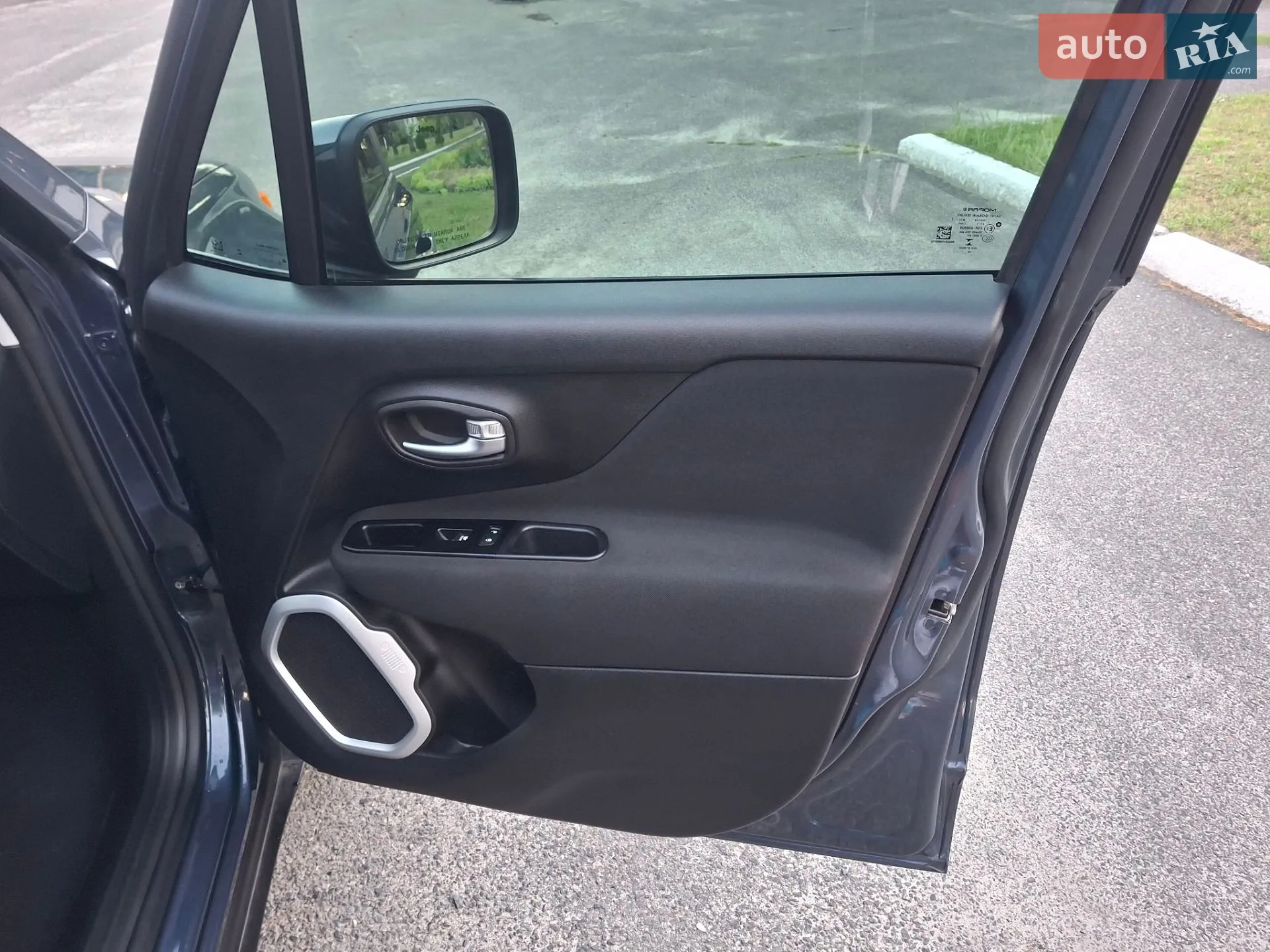 2020 Jeep Renegade - мініатюра 37