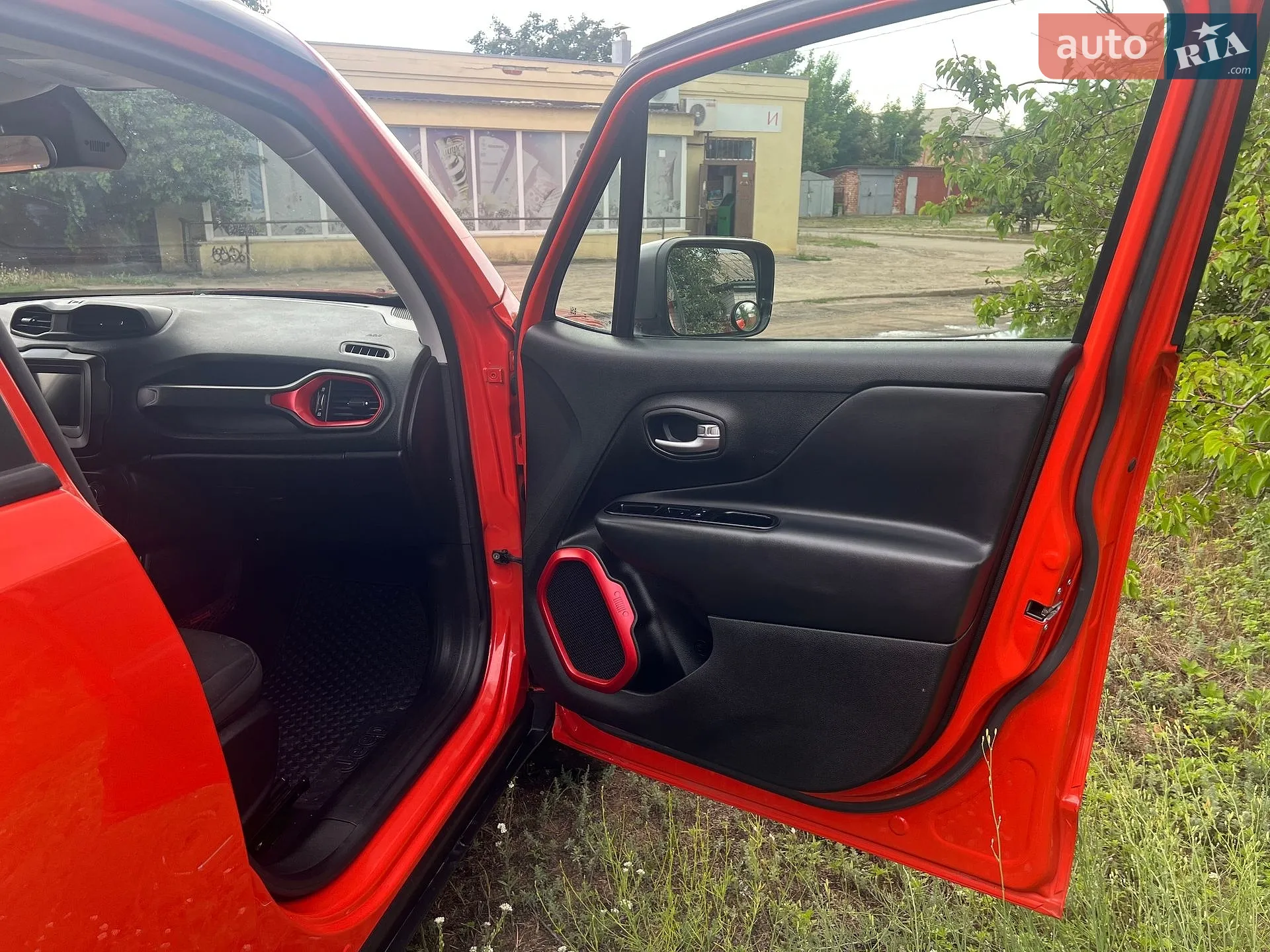 2019 Jeep Renegade - мініатюра 27