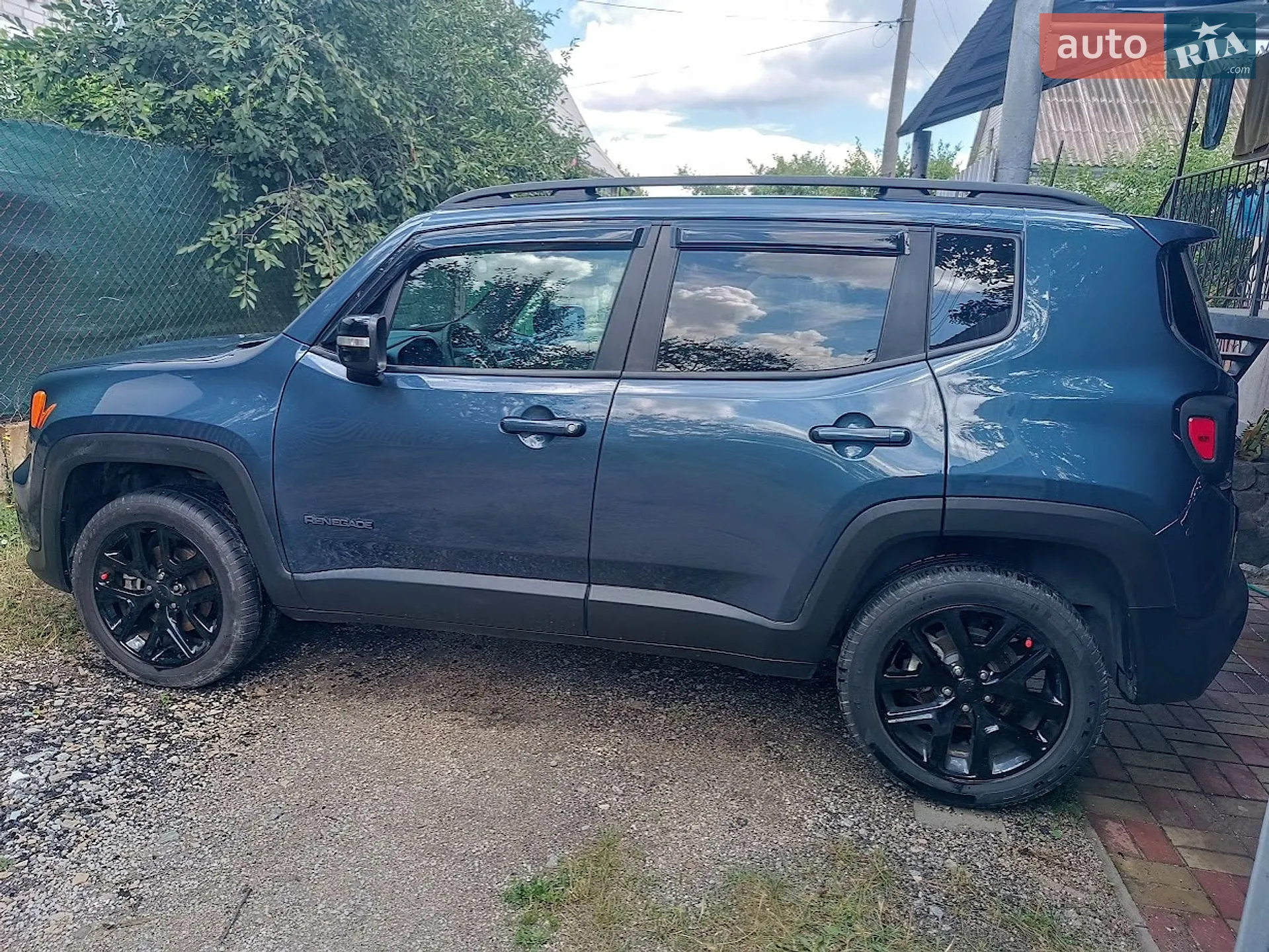 2022 Jeep Renegade - мініатюра 2