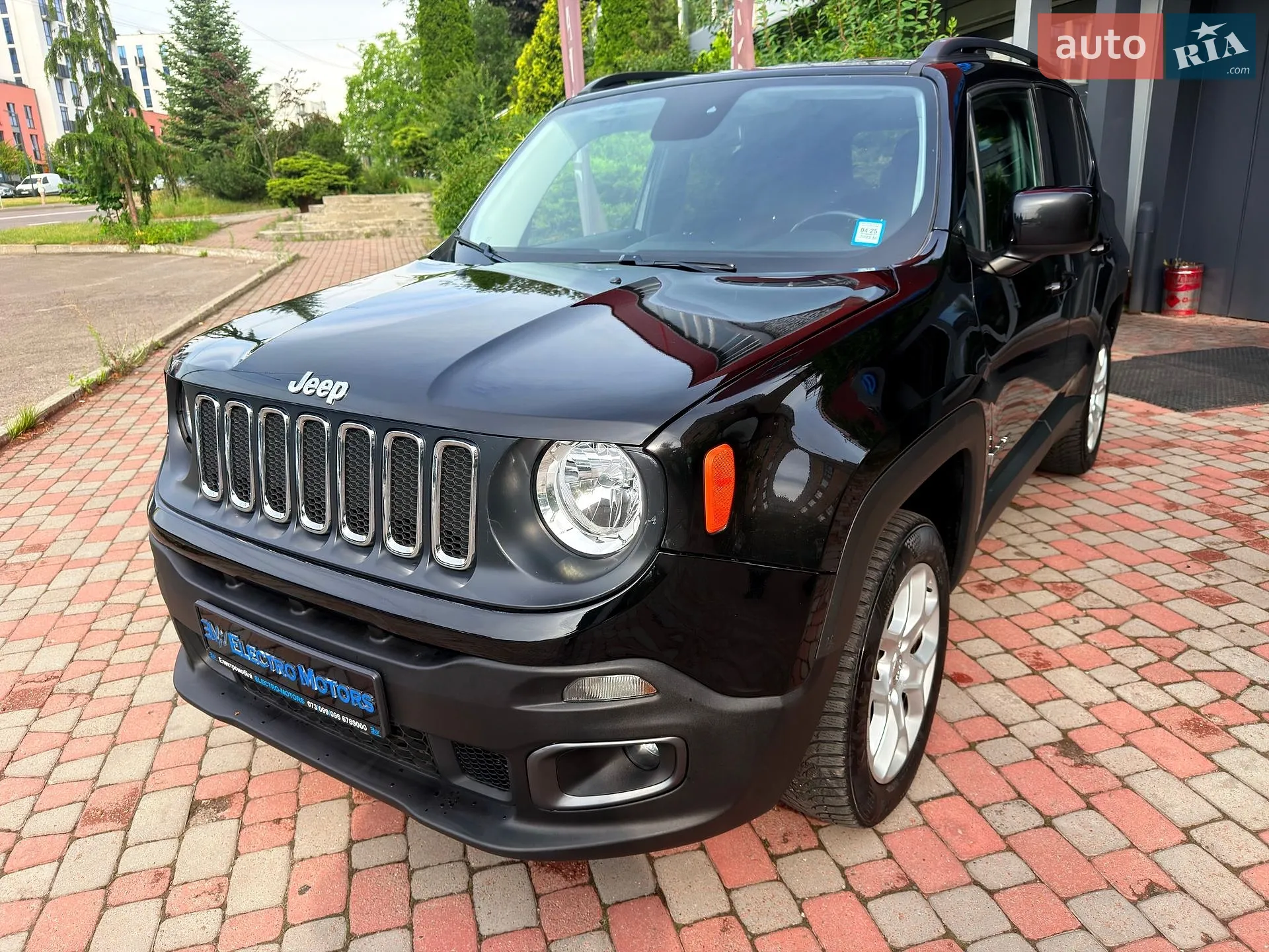 2017 Jeep Renegade - мініатюра 3