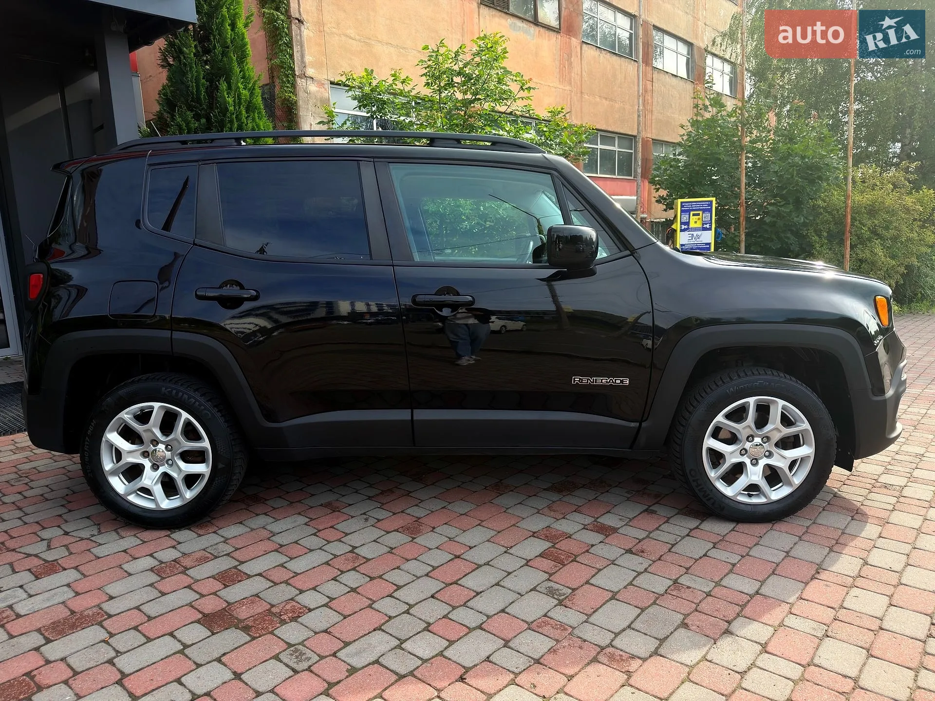 2017 Jeep Renegade - мініатюра 13