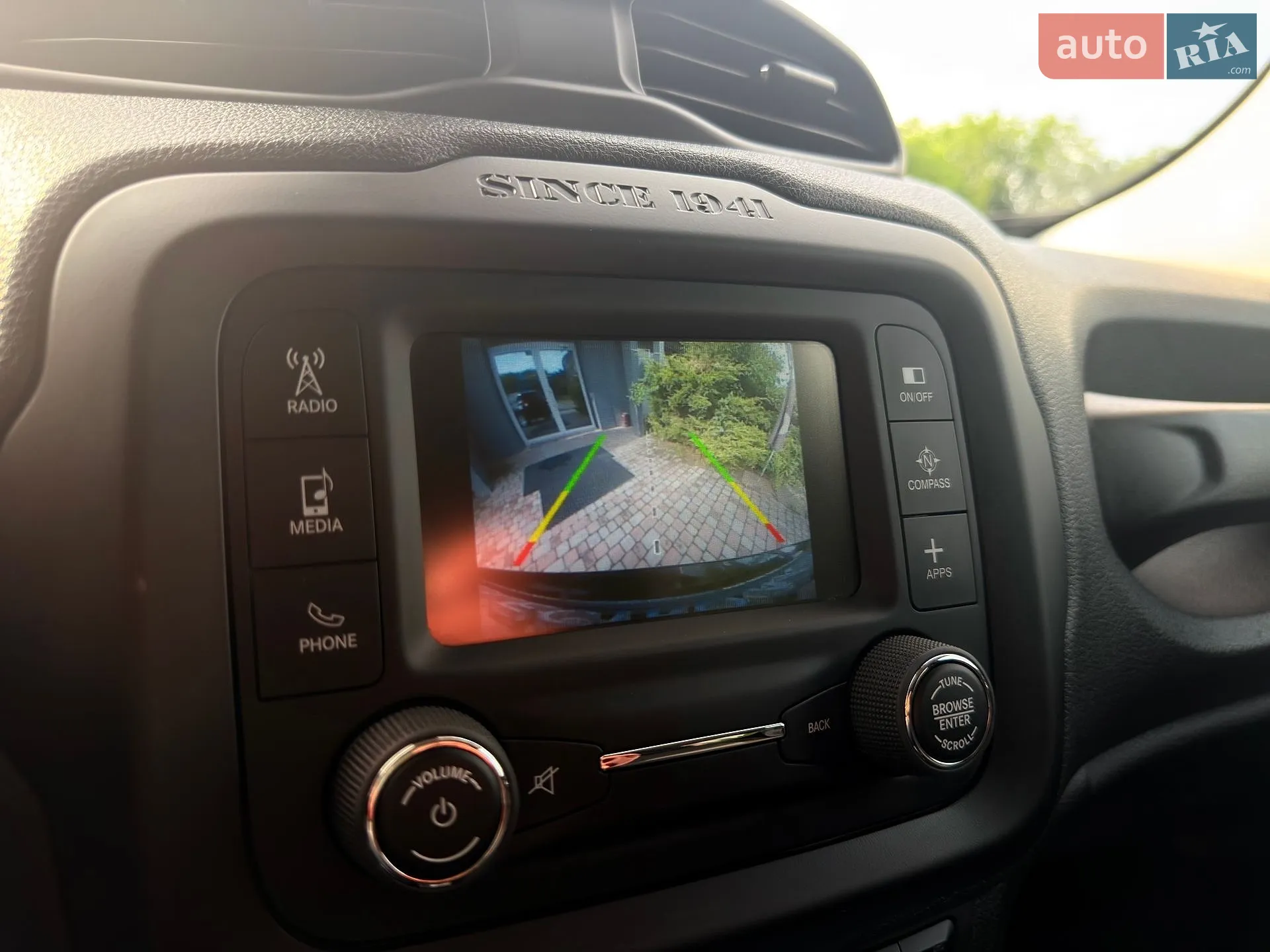 2017 Jeep Renegade - мініатюра 28