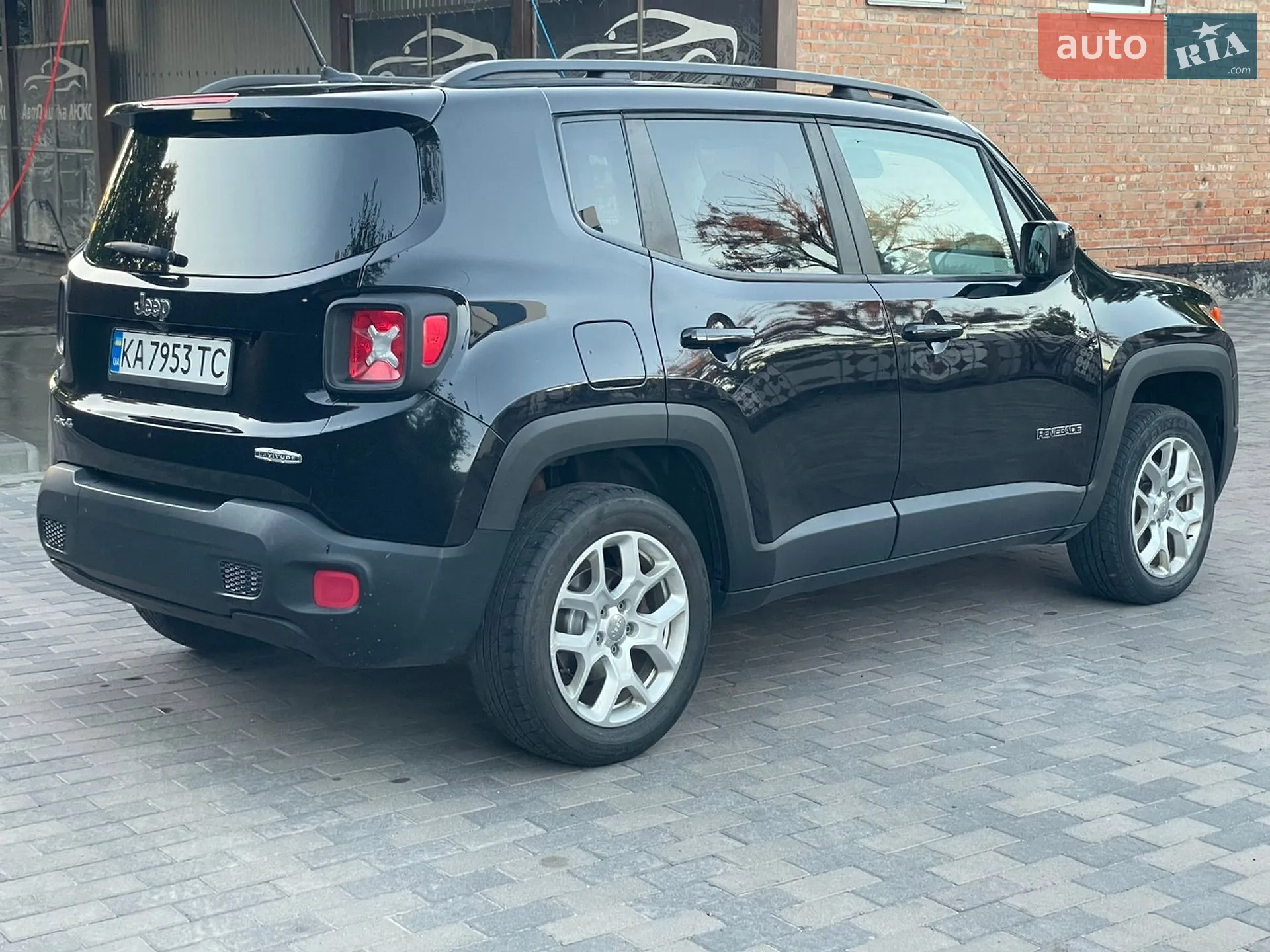 2017 Jeep Renegade - мініатюра 10
