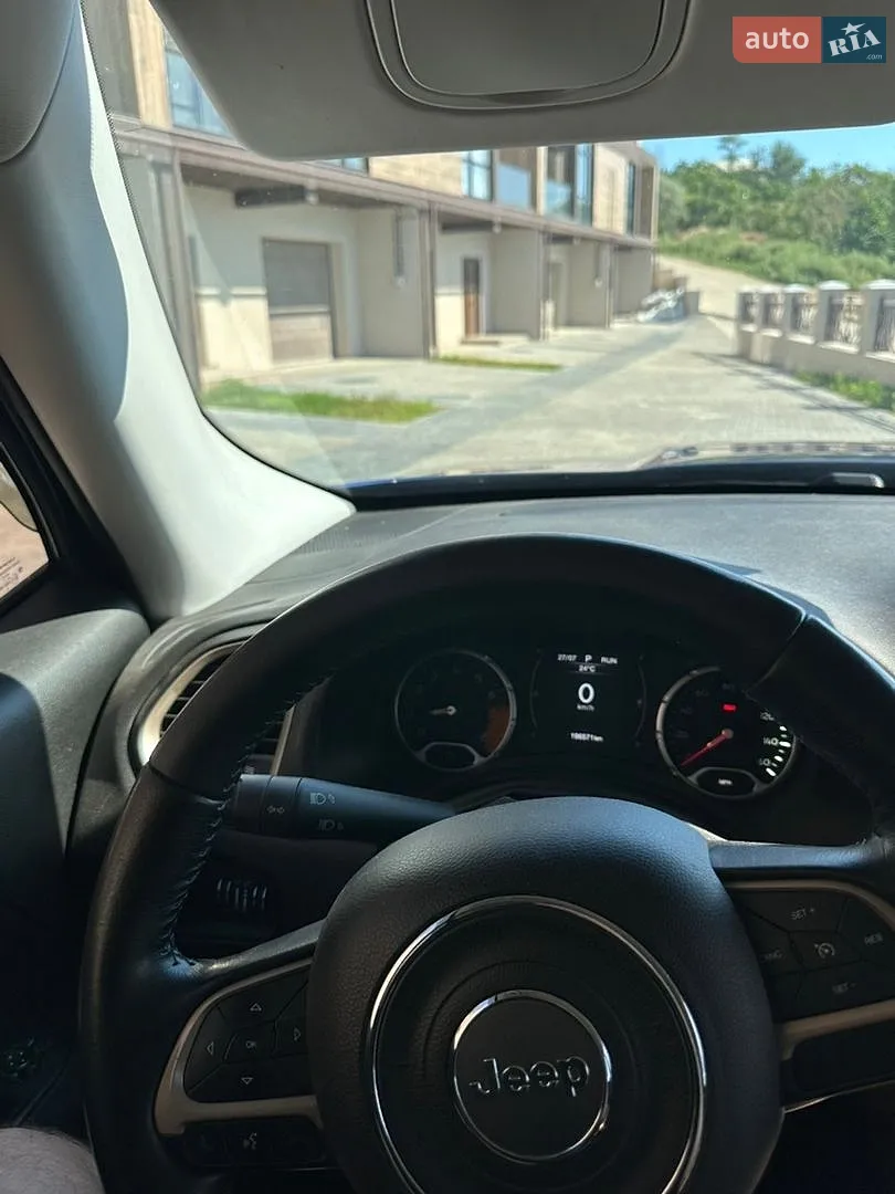 2016 Jeep Renegade - мініатюра 10