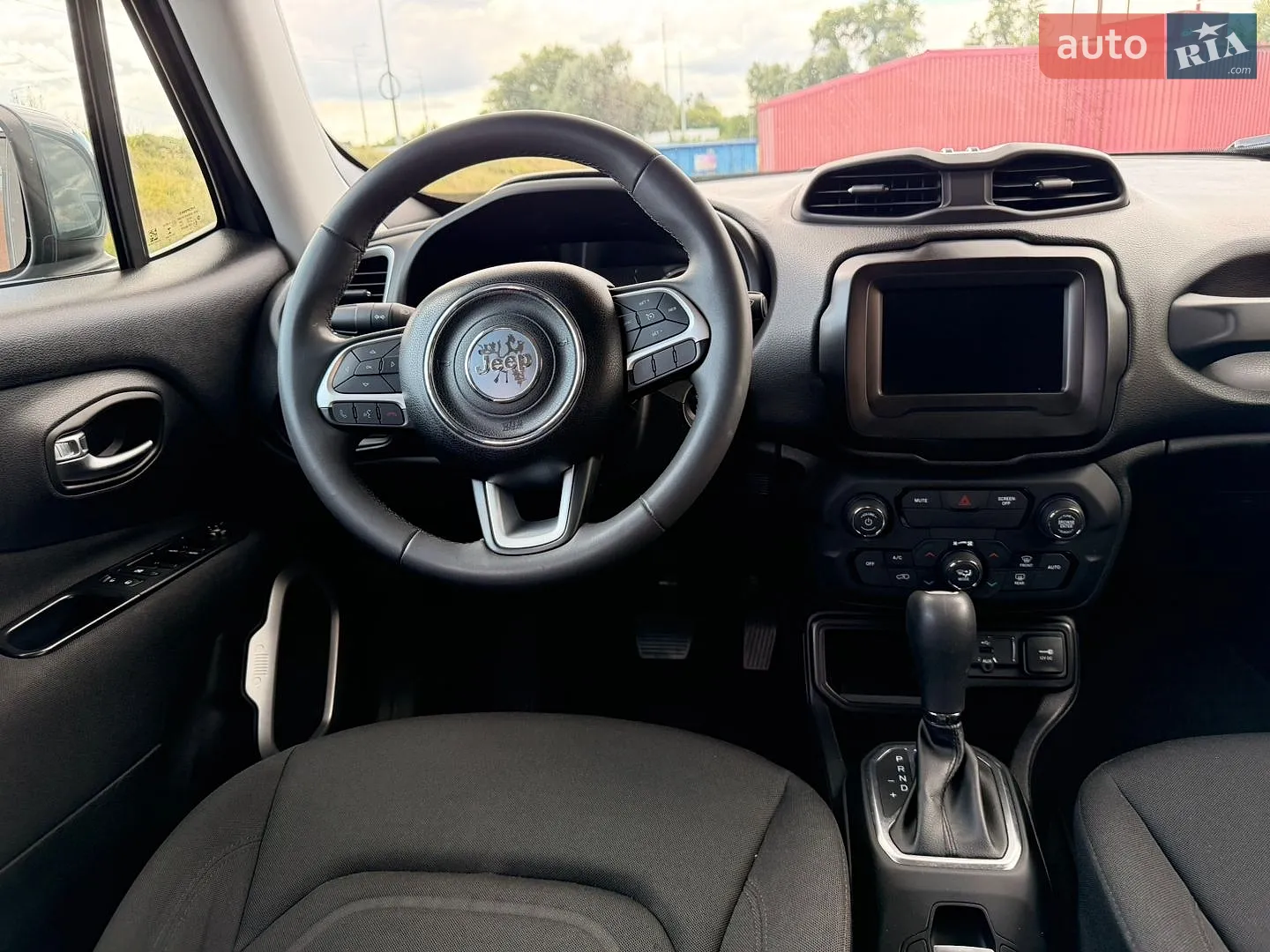 2018 Jeep Renegade - мініатюра 18