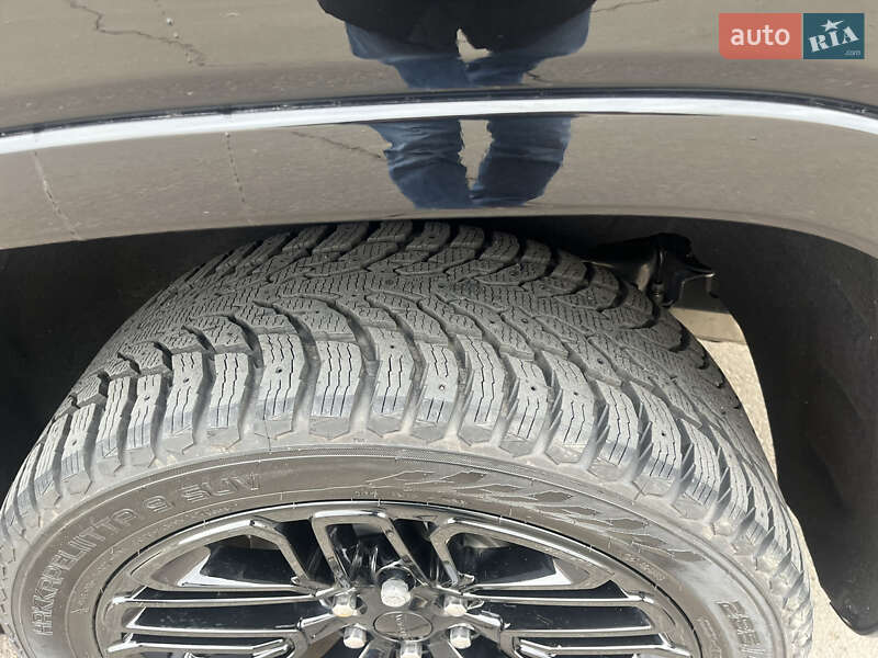 Внедорожник / Кроссовер Jeep Wagoneer 2023 в Киеве фото 42 Внедорожник / Кроссовер Jeep Wagoneer 2023 в Киеве