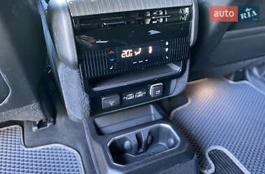 Внедорожник / Кроссовер Jeep Wagoneer 2021 в 