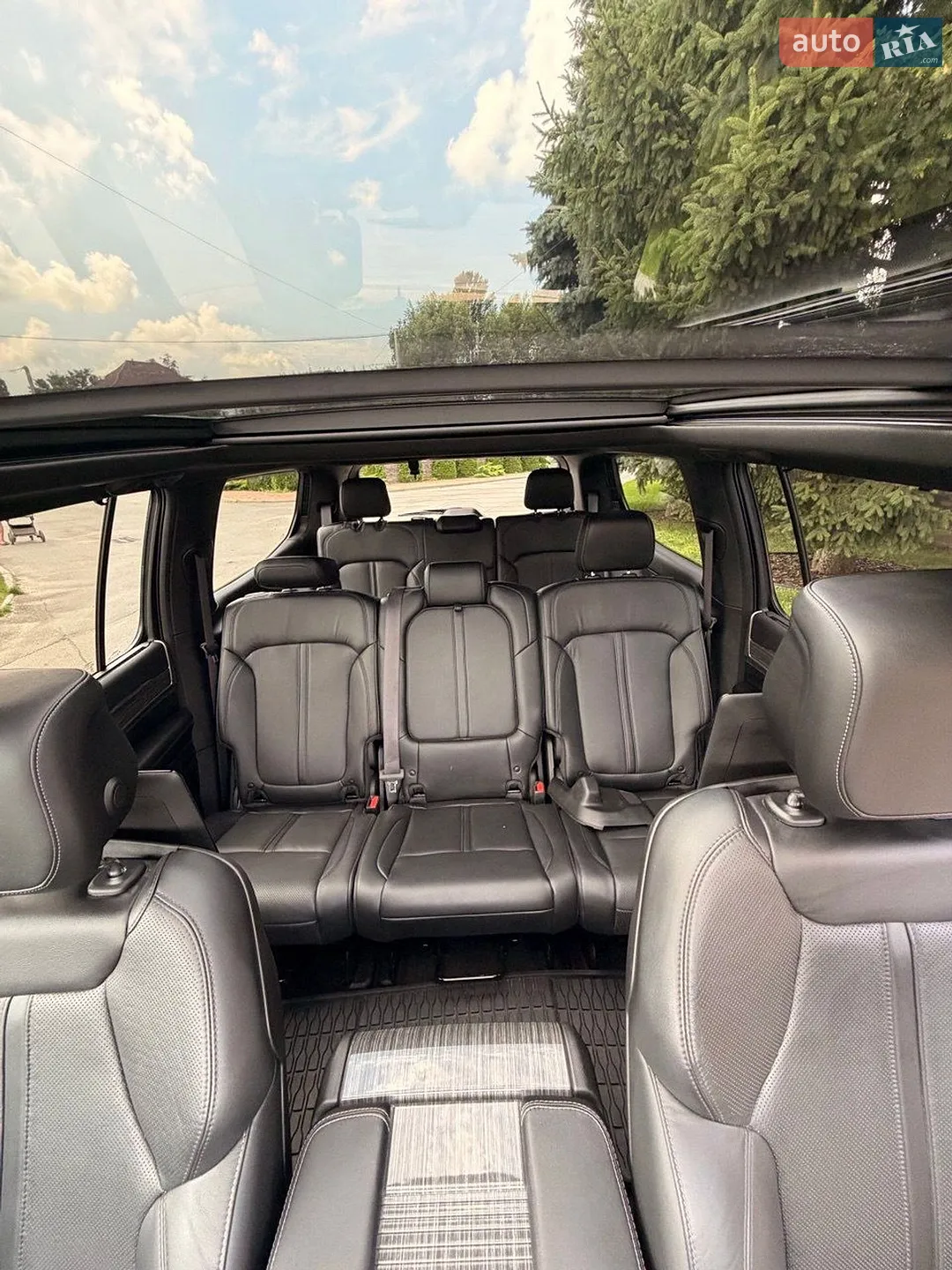 2021 Jeep Grand Wagoneer - мініатюра 9