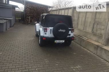  Jeep Wrangler 2015 в 