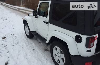  Jeep Wrangler 2015 в 