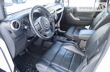 Внедорожник / Кроссовер Jeep Wrangler 2012 в Киеве