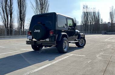 Позашляховик / Кросовер Jeep Wrangler 1994 в Києві