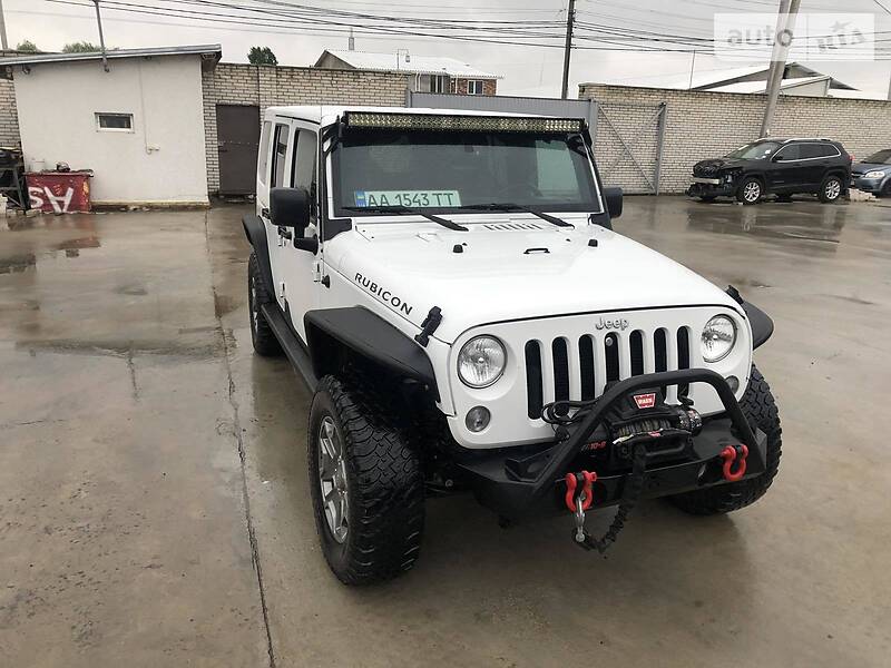 Позашляховик / Кросовер Jeep Wrangler 2015 в Києві