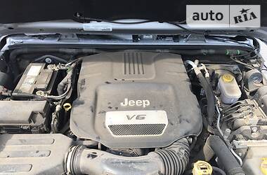 Позашляховик / Кросовер Jeep Wrangler 2018 в 