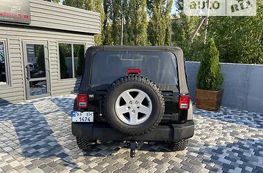 Позашляховик / Кросовер Jeep Wrangler 2011 в Кропивницькому