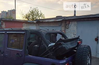 Внедорожник / Кроссовер Jeep Wrangler 2017 в Киеве