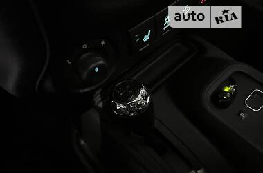Внедорожник / Кроссовер Jeep Wrangler 2015 в 
