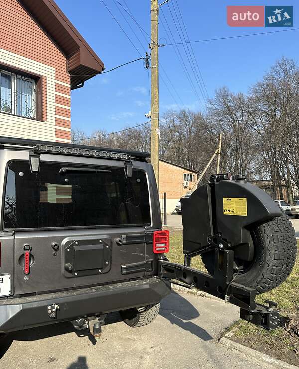 Позашляховик / Кросовер Jeep Wrangler 2016 в Полтаві