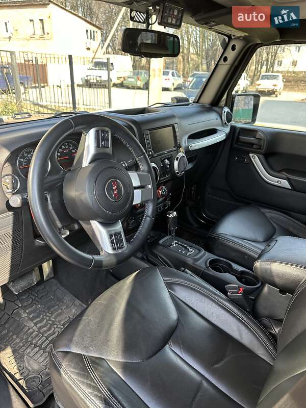 Позашляховик / Кросовер Jeep Wrangler 2016 в Полтаві