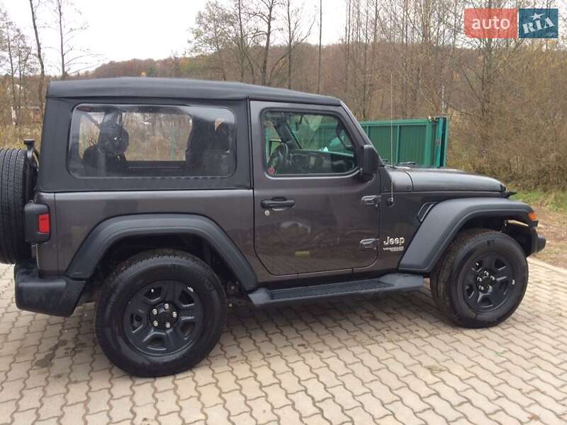 Внедорожник / Кроссовер Jeep Wrangler 2018 в Львове фото 4 Внедорожник / Кроссовер Jeep Wrangler 2018 в Львове