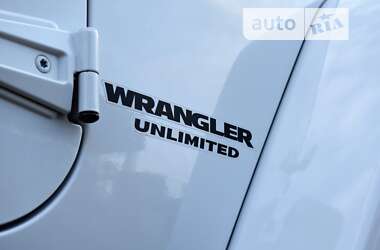 Позашляховик / Кросовер Jeep Wrangler 2017 в Трускавці