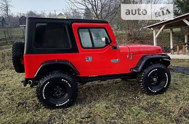 Внедорожник / Кроссовер Jeep Wrangler 2000 в Ужгороде