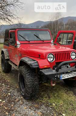 Внедорожник / Кроссовер Jeep Wrangler 2000 в Ужгороде