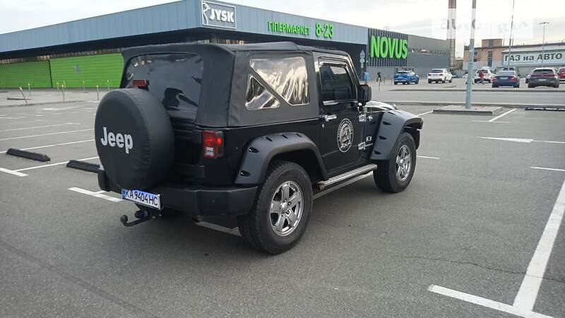 Внедорожник / Кроссовер Jeep Wrangler 2007 в Киеве