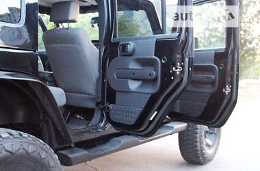 Внедорожник / Кроссовер Jeep Wrangler 2007 в 