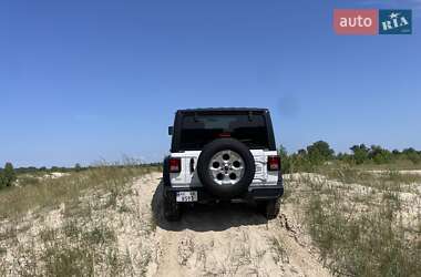 Позашляховик / Кросовер Jeep Wrangler 2020 в 