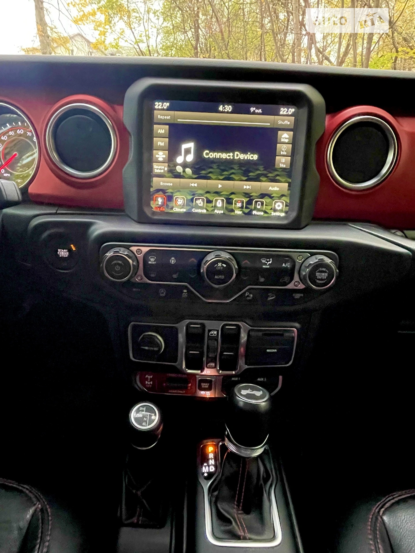 2020 Jeep Wrangler - мініатюра 24