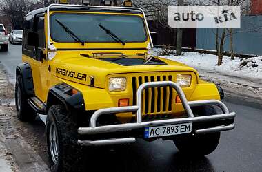 Внедорожник / Кроссовер Jeep Wrangler 1994 в Киеве