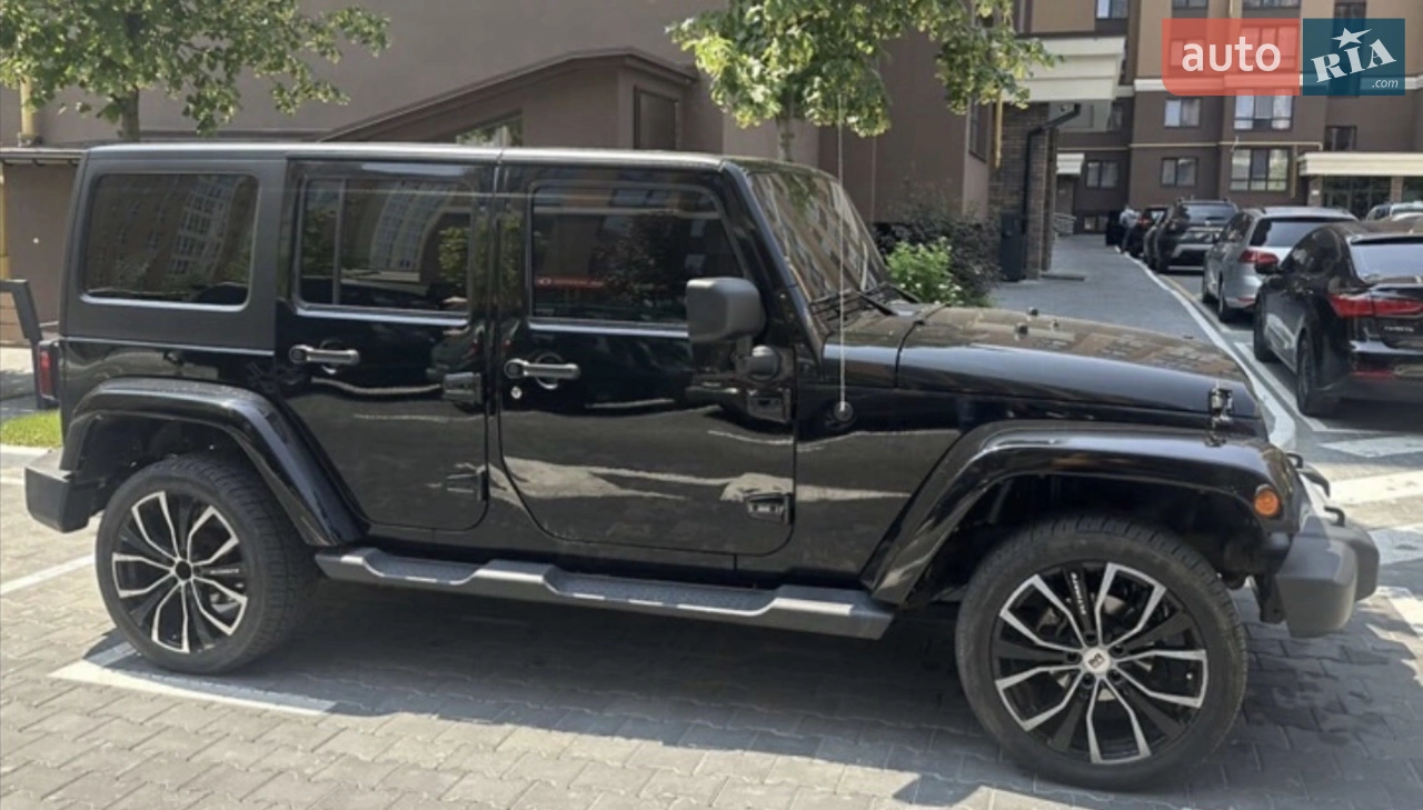 2011 Jeep Wrangler - мініатюра 11