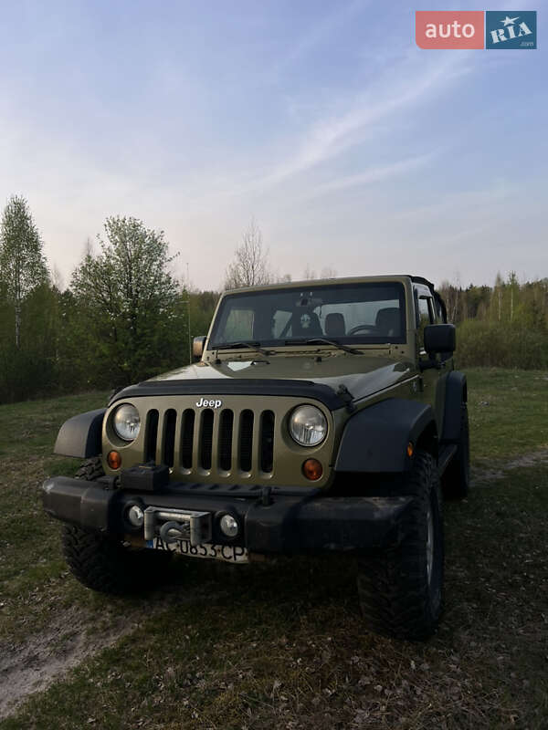 Внедорожник / Кроссовер Jeep Wrangler 2013 в Маневичах фото 4 Внедорожник / Кроссовер Jeep Wrangler 2013 в Маневичах