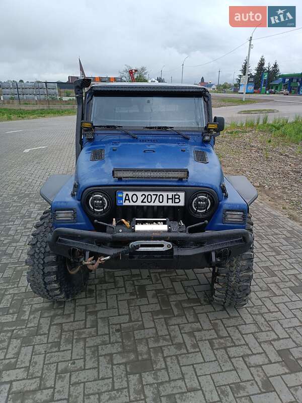 Внедорожник / Кроссовер Jeep Wrangler 2005 в Тячеве