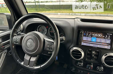 Внедорожник / Кроссовер Jeep Wrangler 2013 в Днепре