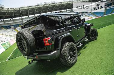 Внедорожник / Кроссовер Jeep Wrangler 2021 в 