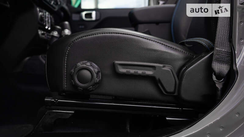 Внедорожник / Кроссовер Jeep Wrangler 2021 в Львове