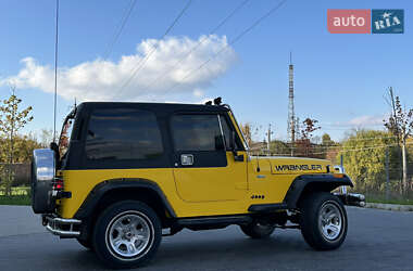 Внедорожник / Кроссовер Jeep Wrangler 1994 в Львове