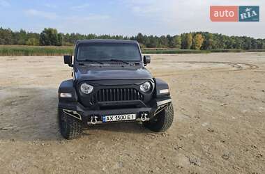 Внедорожник / Кроссовер Jeep Wrangler 2018 в Киеве