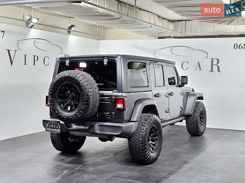 Внедорожник / Кроссовер Jeep Wrangler 2021 в Киеве
