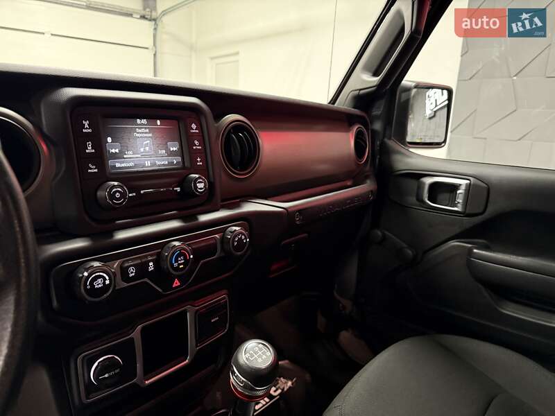 Внедорожник / Кроссовер Jeep Wrangler 2018 в Тернополе