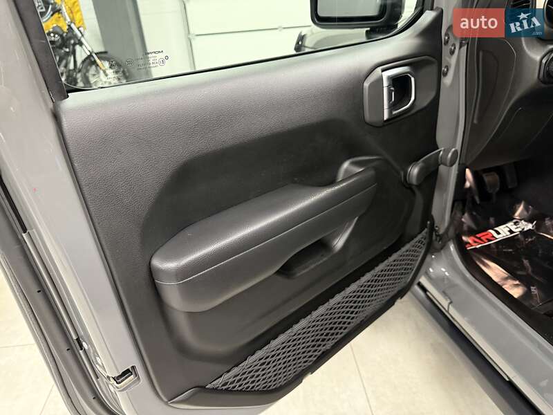 Внедорожник / Кроссовер Jeep Wrangler 2018 в Тернополе