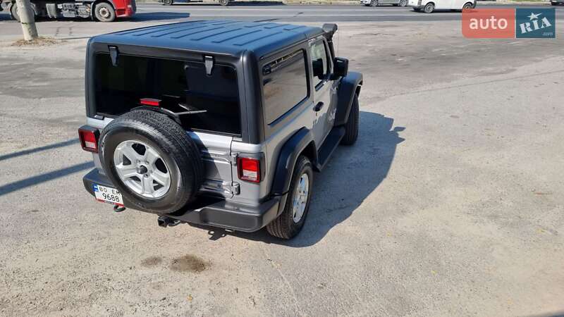 Внедорожник / Кроссовер Jeep Wrangler 2020 в Тернополе
