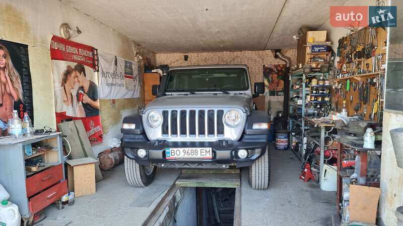 Внедорожник / Кроссовер Jeep Wrangler 2020 в Тернополе