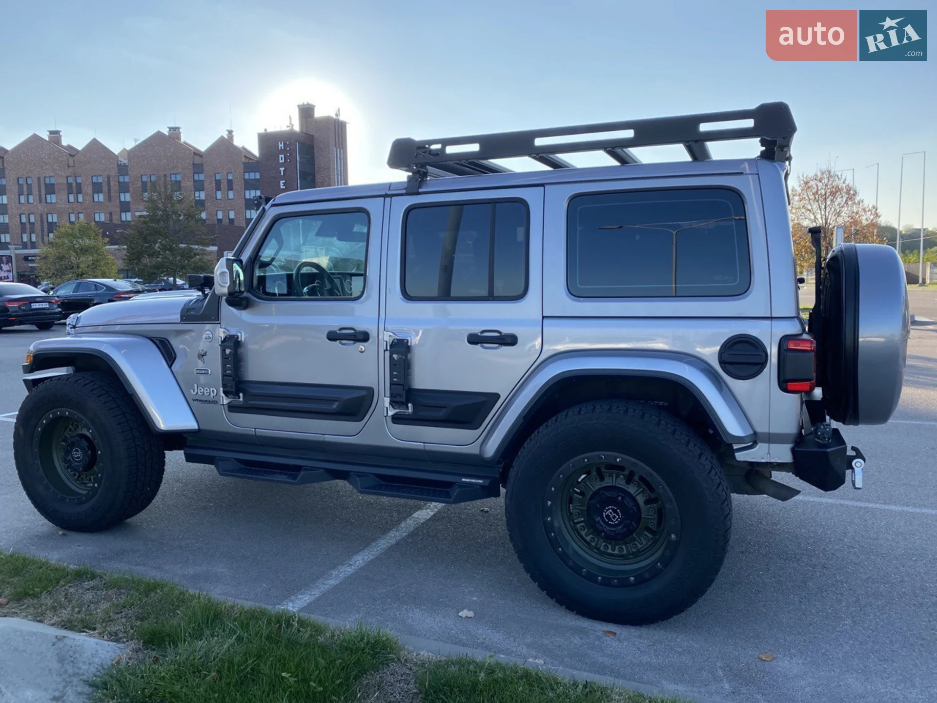 2019 Jeep Wrangler - мініатюра 15