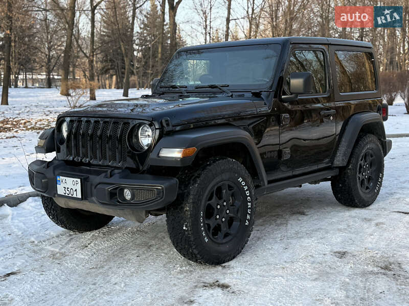 Внедорожник / Кроссовер Jeep Wrangler 2022 в 