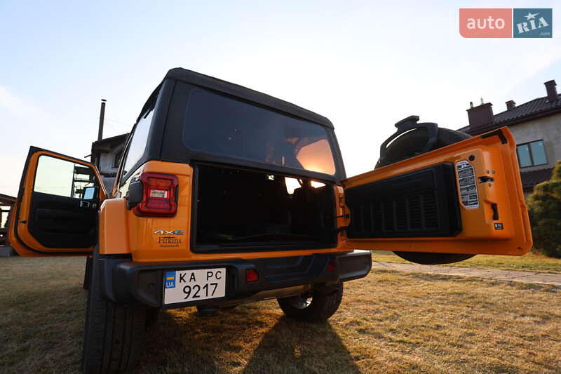 Внедорожник / Кроссовер Jeep Wrangler 2021 в Киеве