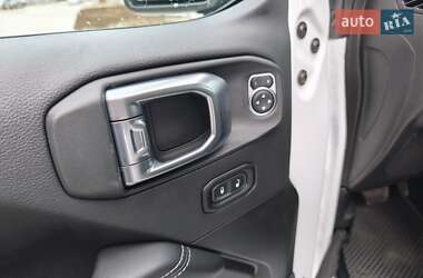 Внедорожник / Кроссовер Jeep Wrangler 2022 в 